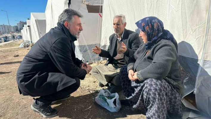 Bayraklı'da büyük deprem dayanışması