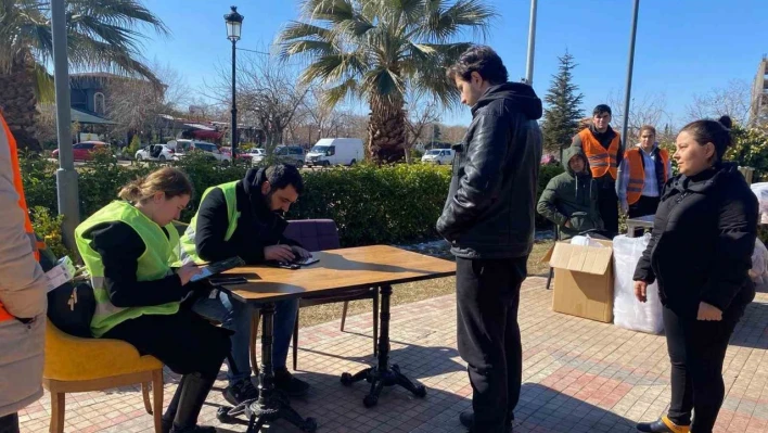 Büyükşehir, e- devlet hasar tespit sonuçları için bilgilendirme masaları kurdu