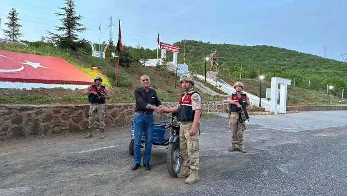 Çalıntı motosiklet sahibine teslim edildi