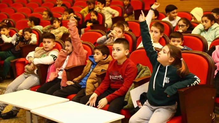 Çocuklara deprem bilinci dersi