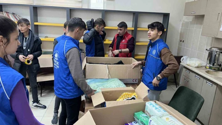 Çukurcalı gönüllülerden depremzedeler için yardım kampanyası