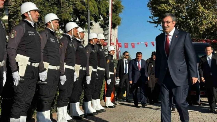 Cumhurbaşkanı Yardımcısı Cevdet Yılmaz Malatya'da