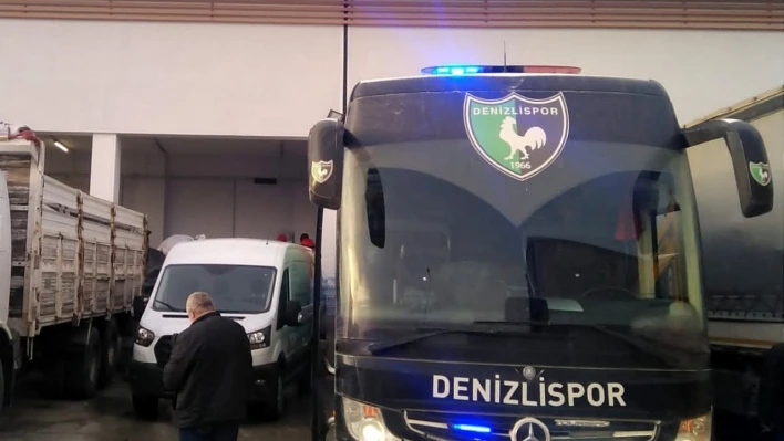 Denizlispor'un otobüsü deprem bölgesinde