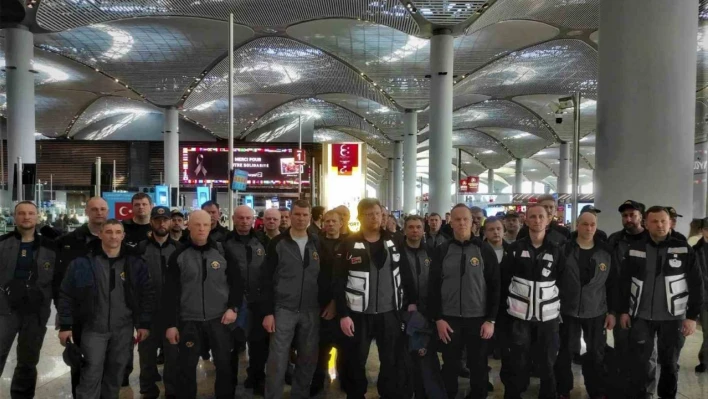 Deprem bölgesinde çalışmalarını tamamlayan Litvanya arama kurtarma ekibi ülkesine döndü