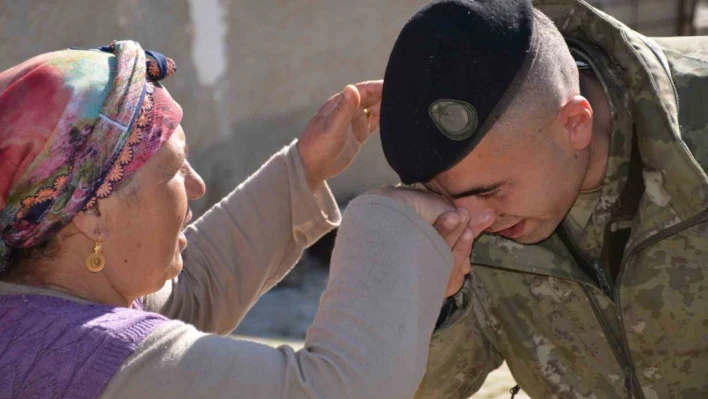 Depremde tekerlekli sandalyesi kırılan vatandaşın çağrısına valilik koştu