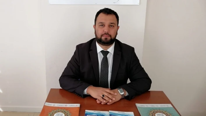 Depremde yitirilen her bir can için bir hatim