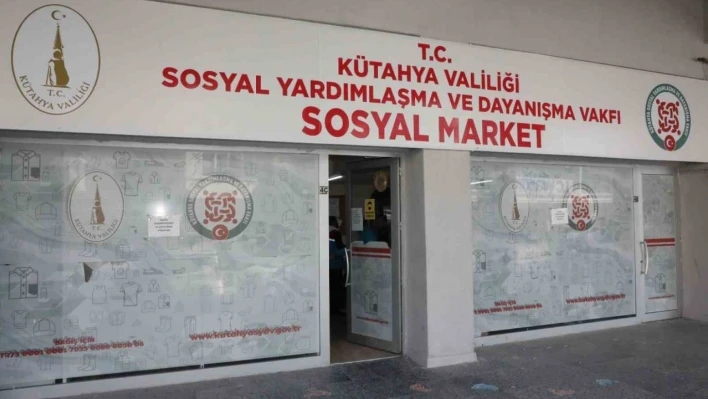 Depremzedeler için 'Sosyal Market'