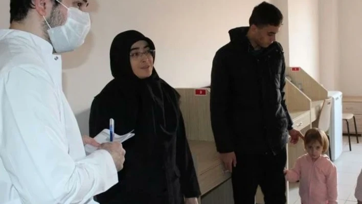 Depremzedelerin sağlık taraması yapıldı