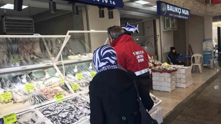 Didim'de balık satış noktaları denetlendi