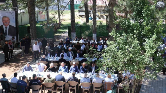 Doğanşehir'de Vahap Küçük vefatının beşinci yılında dualarla anıldı