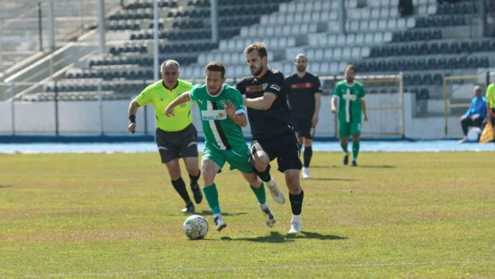 Efeler 09 SFK: 1 - Karşıyaka: 2