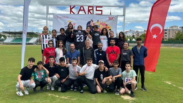 Elazığ atletizm takımları Kars'tan şampiyonlukla döndü
