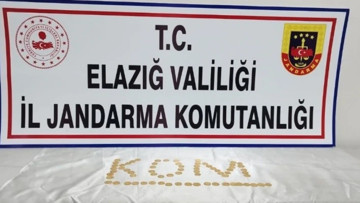 Elazığ'da altın ve tarihi eser niteliği taşıdığı değerlendirilen 70  adet sikke ele geçirildi