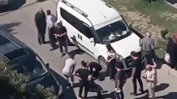 Elazığ'da aracın çarptığı şahıs, yaralandı