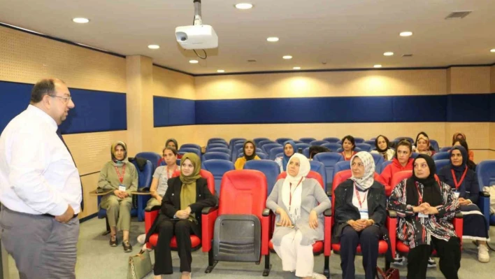 Elazığ'da doğuma hazırlık eğitimleri