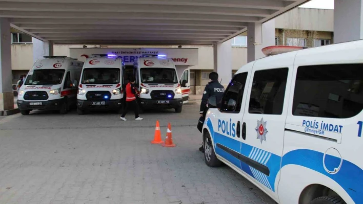 Elazığ'da kıraathaneye silahlı saldırı: 2 yaralı