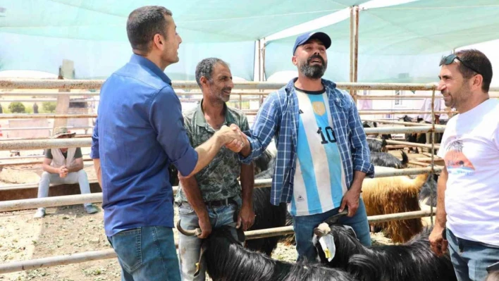 Elazığ'da kurban satış ve kesim noktasında hazırlıklar tamamlandı