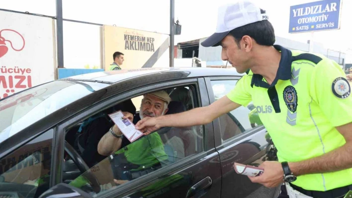 Elazığ'da polis ekiplerinden bayram denetimi