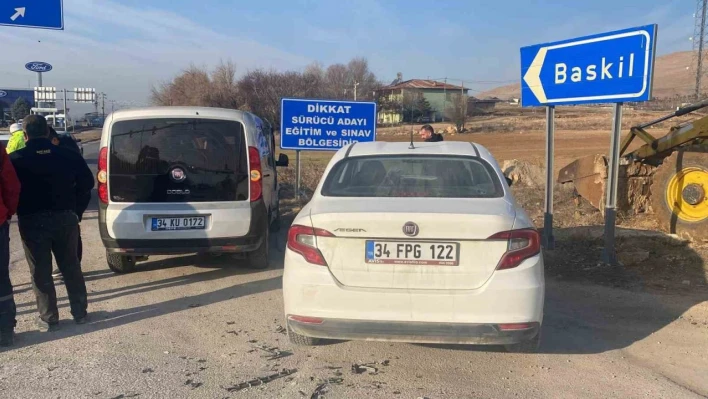 Elazığ'da trafik kazası: 2 yaralı