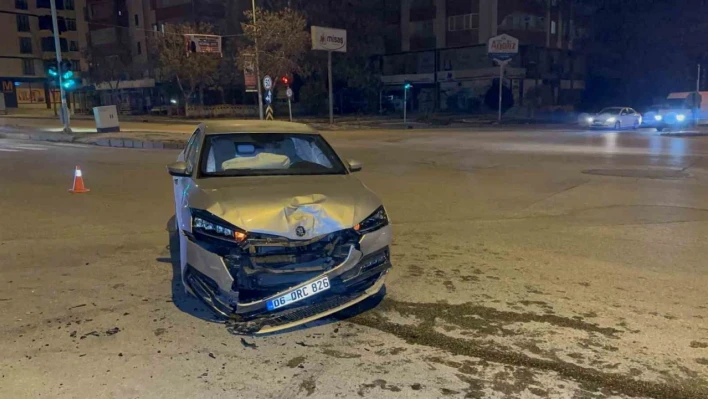 Elazığ'da trafik kazası: 6 yaralı