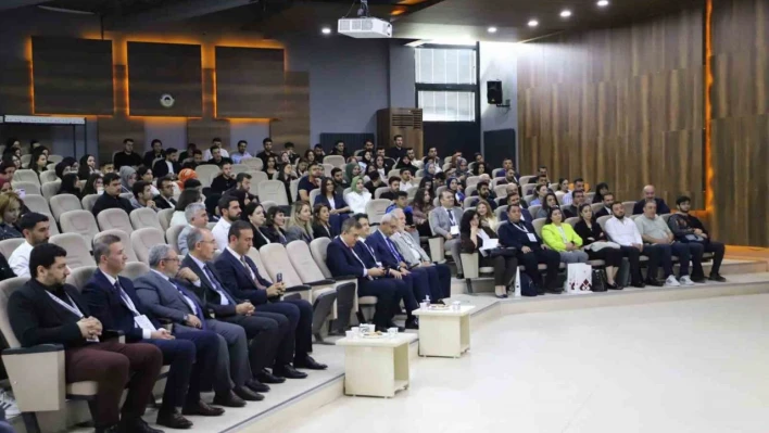 Elazığ'da Uluslararası Ekonomi Finans ve İşletme Kongresi