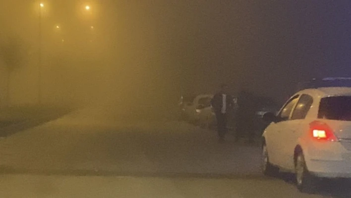 Elazığ'da yoğun sis etkili oldu