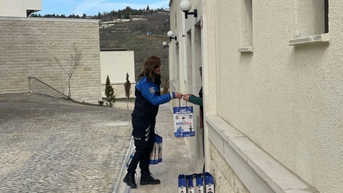 Elazığ'dan Kahramanmaraş'a kadın dayanışması