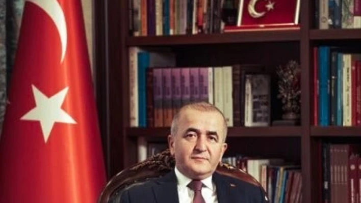 Elazığ Valisi Hatipoğlu'ndan taşlı saldırı iddialarına açıklama: 'Kardeşliğimize nifak tohumu ekilemez'