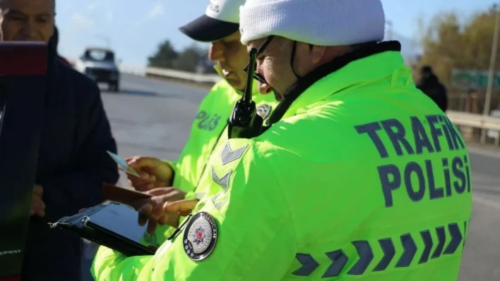 Erzincan'da 01-15 şubat tarihleri arasında 33 maddi hasarlı, 20 yaralamalı trafik kazası meydana geldi