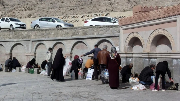 Erzincanlılar 'ekşisu' ile iftar açıyor