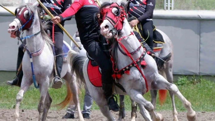 Erzurum'da cirit heyecanı