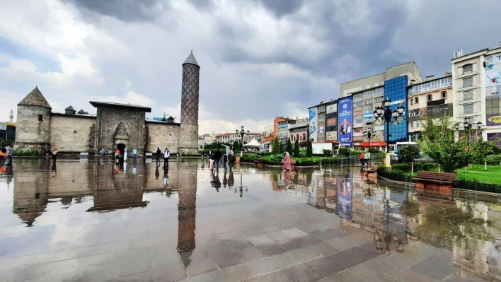 Erzurum'da güneş yüzünü Temmuz'la gösterecek