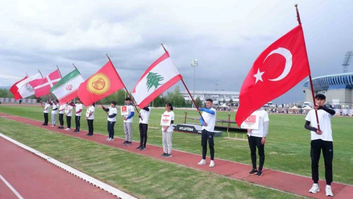 Erzurum'da Sprint ve Bayrak Kupası heyecanı