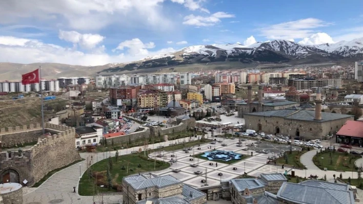 Erzurum'da tarih gün yüzüne çıkarıldı