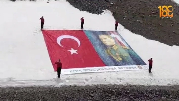 Erzurum Jandarması'ndan duygu dolu klip