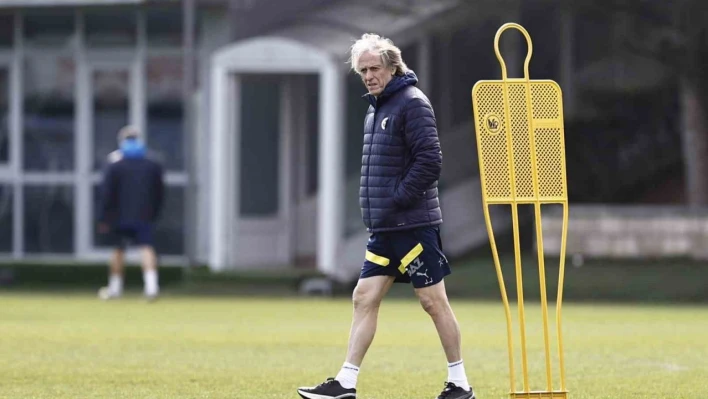 Fenerbahçe hazırlıklarına devam etti