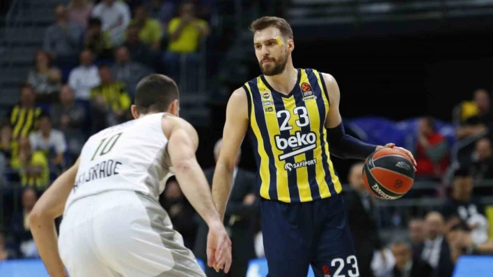 Fenerbahçe, Partizan deplasmanında