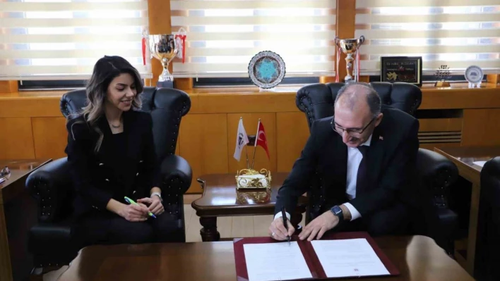 Fırat Üniversitesi'nde AB projeleri için imza töreni