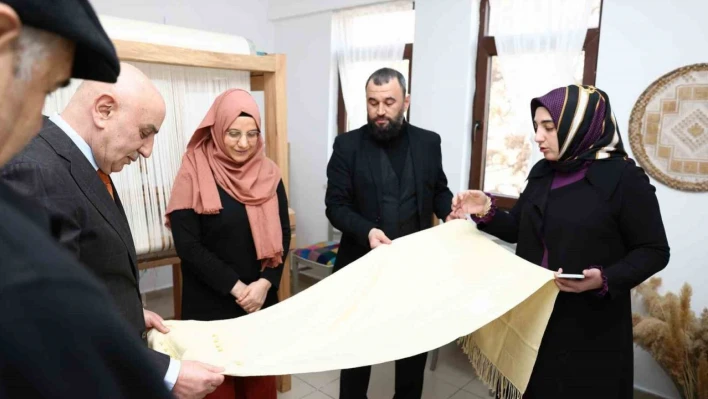 Geleneksel Beypazarı Bürgüsü Atölyesi depremzedeler için seferber oldu