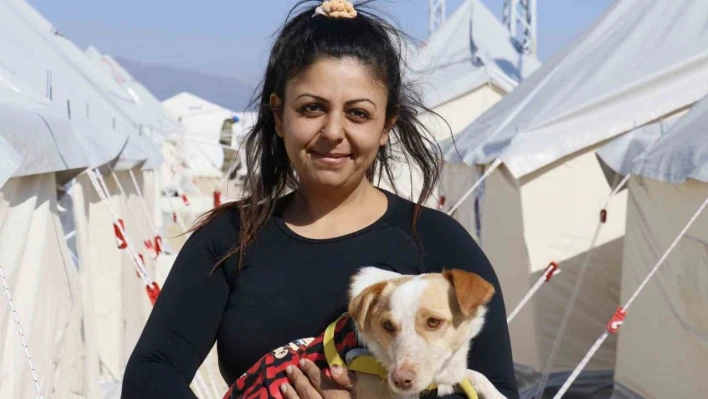 Gelin ve damat düğün gecesi depremde öldü