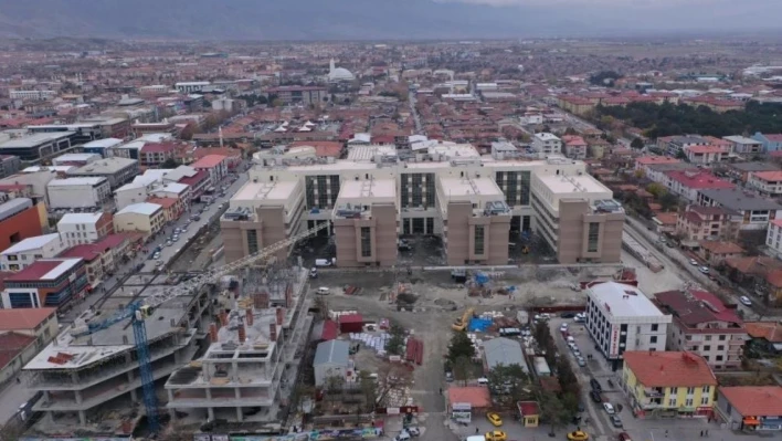 Güven endeksi hizmet, perakende ticaret ve inşaat sektörlerinde düştü