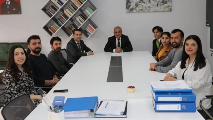 Hakkari'de öğretmenler odaları yenileniyor
