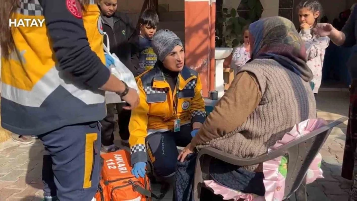 Hatay'da evde sağlık hizmetleri depreme rağmen kesintisiz devam ediyor