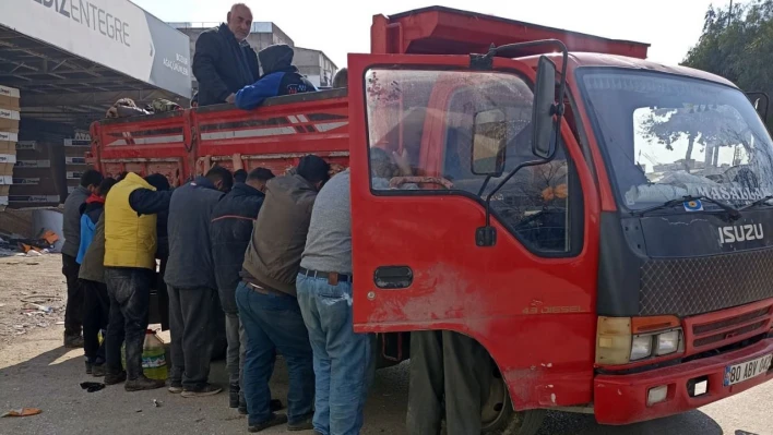 Hatay'da hırsızlık girişiminde bulunanlar Özel Harekat polisleri tarafından yakalandı