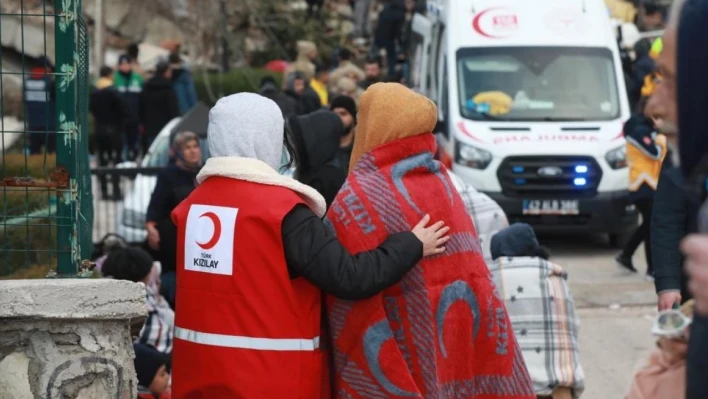 IFRC, depremzedeler için başlattığı destek çağrısını 650 milyon İsviçre frangına yükseltti