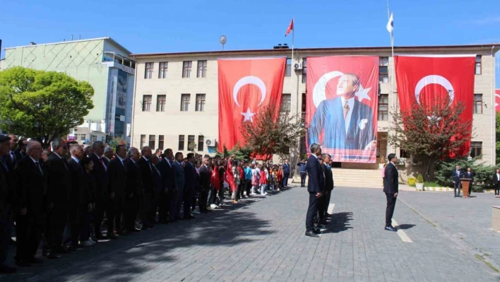 Iğdır'da 23 Nisan Ulusal Egemenlik ve Çocuk Bayramının 103. yıl dönümü kutlandı