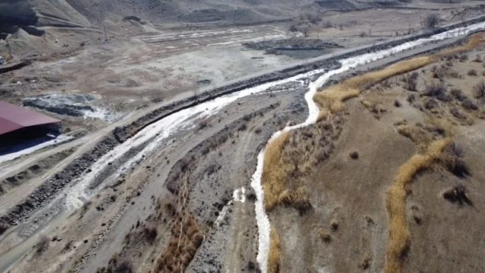 Iğdır'da karlar erimeye başladı, akarsu debileri arttı