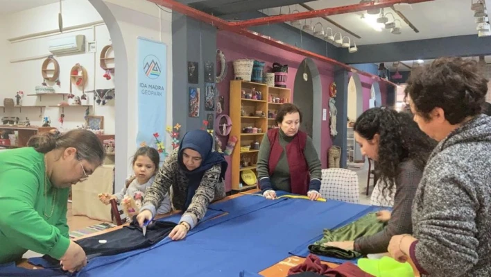 Kadınlar depremzedeler için seferber oldu