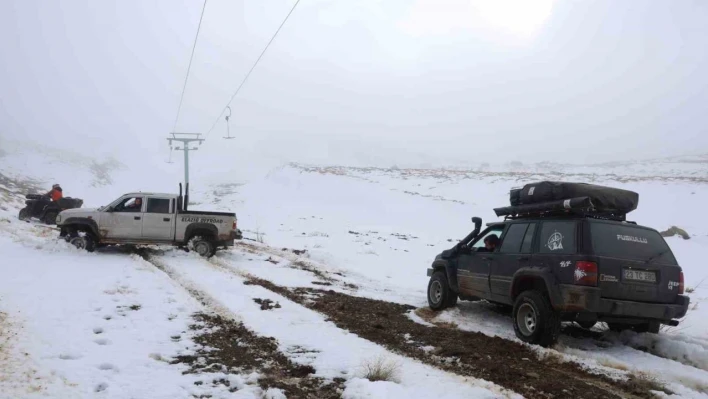 Kar yağmayan Hazarbaba Dağı, Off Road tutkunlarının durağı oldu