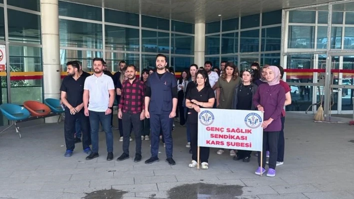 Kars'ta Genç Sağlık Sen'den basın açıklaması